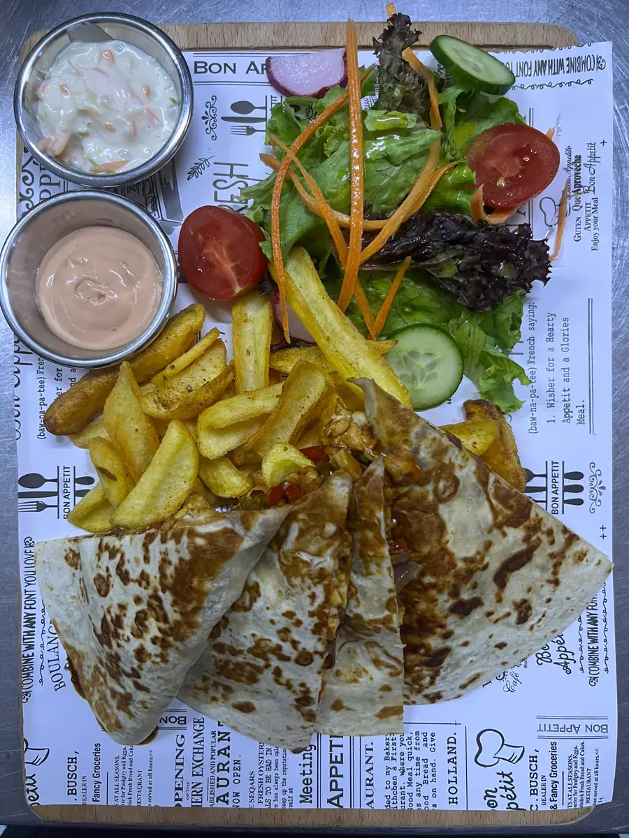 Tavuk Quesadilla